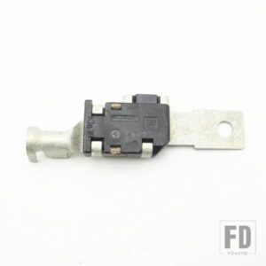 ボルボ S60 S80 XC60 S80L S90 XC70 XC90 C30 C70 S40 V70用 カーバッテリープラス線ヒューズヘッドコネクタ
