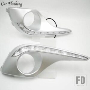トヨタ ハイランダー 2012 2013 2014 用 カーフラッシュ DRL デイタイムランニングライト フォグランプカバー ヘッドライト 12V デイライト