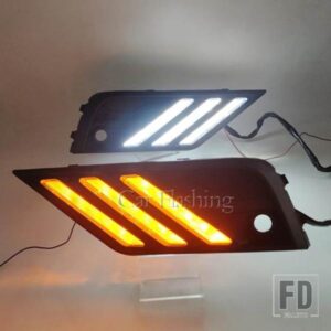 車用LEDデイタイムランニングライトフォグランプDRLバンパー VW フォルクスワーゲン ティグアン 2017 2018 2019 イエローウィンカーフォグライト付き