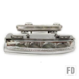 車フロント LED DRL デイタイムランニングランプ フォグランプ 12V メルセデスベンツ W204 W212 C250 C280 C350 E350 A2049068900 A2049069000