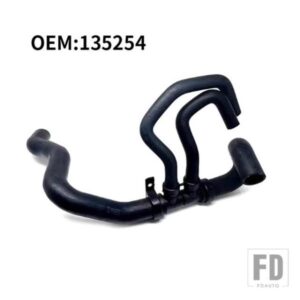 1351VS 135254 ラジエータータンクアウトレットパイプアンダー水ホースプジョー 3008 308 RCZ 408 5008 シトロエン C4 B7 C4L 1.6T