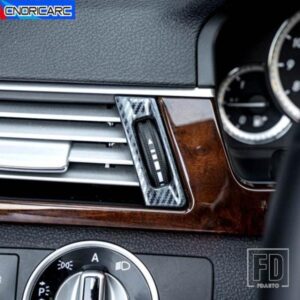 スタイリングフロントエアベントアウトレットトリムフレームカーボン黒色カバーステッカーメルセデスベンツ E クラス W212 2009-2011
