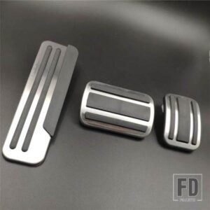 車ペダルカバープジョー 308 308S 408 3008 5008 GT AT/MT ガスブレーキフットレストリペアパッドインテリア飾るアクセサリー