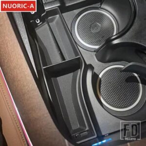 センターコンソール水カップ収納ボックス装飾カースタイリングメルセデスベンツ E クラス W214 2024 LHD インテリアアクセサリー