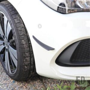カースタイリングフロントサイドボディ装飾トリムブラックフィンカナードスプリッタースポイラーウイングメルセデスベンツ CLA C117 220 260 2017 2018