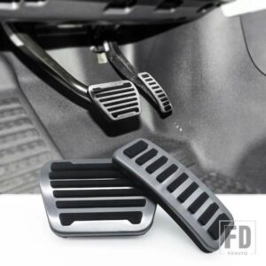 ブレーキアクセル燃料ペダル 2020 2021 2022 ランド??ローバーディフェンダーフットレストスロットルブレーキペダル