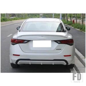 リアウイング日産セントラシルフィスポイラー 2020 2022 のテールフィンアクセサリー