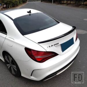 トランクスポイラー ベンツ W117 CLA200 CLA クラス 2016-2020 カーボン表面 ABS 材料リアウイング