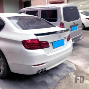 スポイラー BMW 5 シリーズ F10 F18 2010-2017 年カーボン表面リアブーツダックテールウイング装飾アクセサリー
