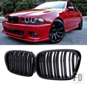 BMW E39 5 シリーズ 525 528 フロントフードグリルキドニーグリルレーシンググリルグロスブラックグリル 99-03 アクセサリーデュアルライン