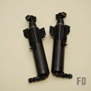 8K0 955 101 B 8K0 955 102 B ヘッドライト洗浄クリーニングスプレーノズルセット AU-DI A4 S4 アバント 2009-2012 8K095510B 8K0955102B