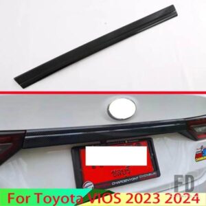 トヨタ VIOS 2023 2024 カーアクセサリーカーボンスタイルリアブーツドアトランクリッドカバートリムテールゲートガーニッシュ