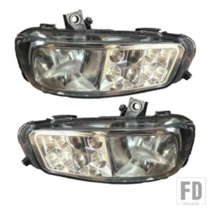 1個RHLHフロントバンパーLEDフォグランプメルセデスベンツアントスアクトロスMP4トラック用LEDフォグランプA9608202256
