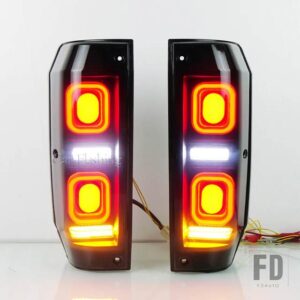 トヨタ 自動車用 LEDテールライト リアランプ ブレーキ リバース ダイナミックウィンカー テールライト ランドクルーザー LC70 LC71 LC76 LC77 - Model B