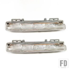 メルセデスベンツ 車フロント LED DRL デイタイムランニングランプ フォグランプ 12V W204 W212 C250 C280 C350 E350 A2049068900 A2049069000 - Left and Right