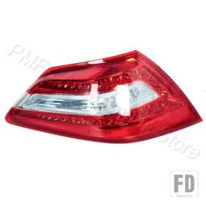 日産 テールライトアセンブリ リアウィンカーライト ブレーキライト ストップハザードランプ フォグランプ TEANA J31 J32 2008 2009 2010用 - Only 1 Left