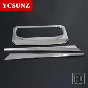 いすゞ 黒テールゲートハンドルトリム DMAX D-MAX 2012-16 ダブルキャビンアクセサリー - Chrome