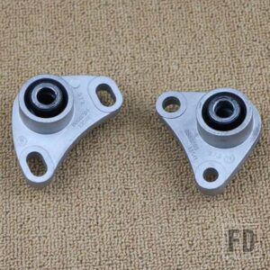 ボルボ ペア S60 S80 V70 XC90 サイドトルクロッドエンジンホルダーマウントブラケットブッシュエンジントルクロッドブラケット - Left and Right