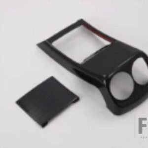 メルセデスベンツ CLAクラス C118 CLA180 200 250 2019-2021 カーボンスタイルメッキアームレストボックスリアエアベントフレームトリムカバー - High version