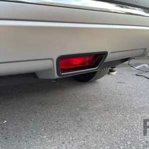 日産 エクストレイルローグ T33 2021 2022 カーアクセサリー ABS クローム自動車ブレーキランプランプシェードモールド - carbon fiber style