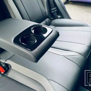 スバル CROSSTREK インプレッサ 2023 2024 カーアクセサリーリアドリンクカップホルダークロームトリムカバーベゼルサラウンドフレームスタイリ - Black