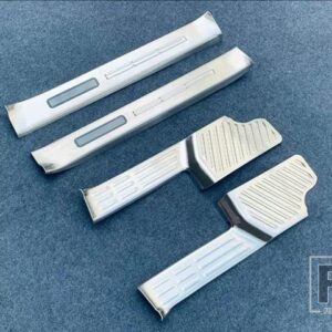 レクサス GX550 2024 2025 カーアクセサリーステンレスインナー内側ドアドアシルパネルスカッフプレートキックステップトリムカバー - Silver