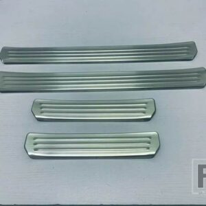 マツダ CX-50 2023 2024 カーアクセサリーステンレス OOUSIDE ドアシルパネルスカッフプレートキックステップトリムカバープロテクター - Silver