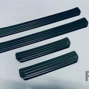マツダ CX-50 2023 2024 カーアクセサリーステンレス OOUSIDE ドアシルパネルスカッフプレートキックステップトリムカバープロテクター - Carbon Fiber Style