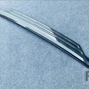 トヨタ プラド LC250 2024 2025 カーアクセサリーピアノブラックテールゲートドアカバートリムリアトランクモールディングベゼルスタイリング - carbon fiber style