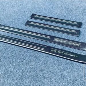 トヨタ プラド LC250 2024 2025 ステンレス OOUSIDE ドアシルパネルスカッフプレートキックステップトリムカバープロテクター - Carbon Fiber Style