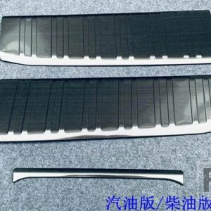 トヨタ プラド LC250 2024 2025 カーアクセサリーステンレスリアトランクスカッフプレートドアシルカバーモールドガーニッシュ - Diesel and gasoline2