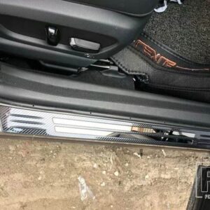 レクサス UX200 250H 260H 2019-21 ステンレス OOUSIDE ドアシルパネルスカッフプレートキックステップトリムカバープロテクター - Carbon Fiber Style