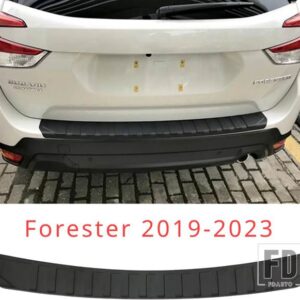スバル XV CROSSTREK アウトバックフォレスター 2013-2023 リアバンパープロテクタートリムカバー傷つきにくいトランクドア - Forester 2019-2023