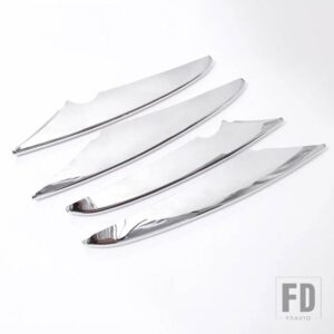 メルセデスベンツ GLCクラス X253 2017 2018 2019 カーアクセサリーフロントフォグランプ吸気グリルスラットストリップトリムカバーステッカー - Bright Silver