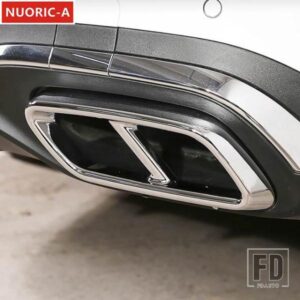 メルセデスベンツ スタイリングテール喉排気フレーム装飾カバートリム Cクラス W206 2022 2023 外装アクセサリー