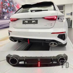 アウディ S3 S ラインスポーツバンパー ABS ブラックリアトランクディフューザーブレーキランプマフラー 2021
