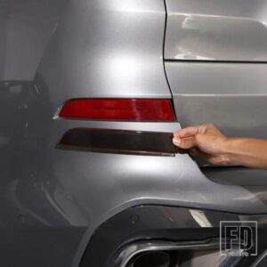 BMW X5 G05 2019 2020 2022 ABS ブラックリアフォグランプカバーステッカー車外装アクセサリー